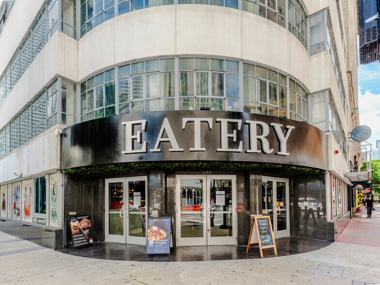 More Photos Of 200 E Flagler St, Miami Freestanding For Sale