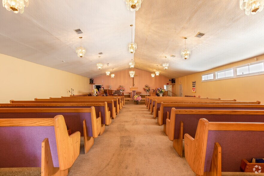 More Photos Of 2439 Adeline St, Oakland Religious Facility For Sale