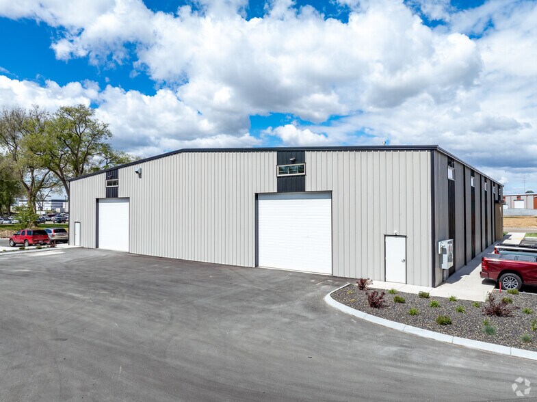 More Photos Of , Nampa Industrial For Sale