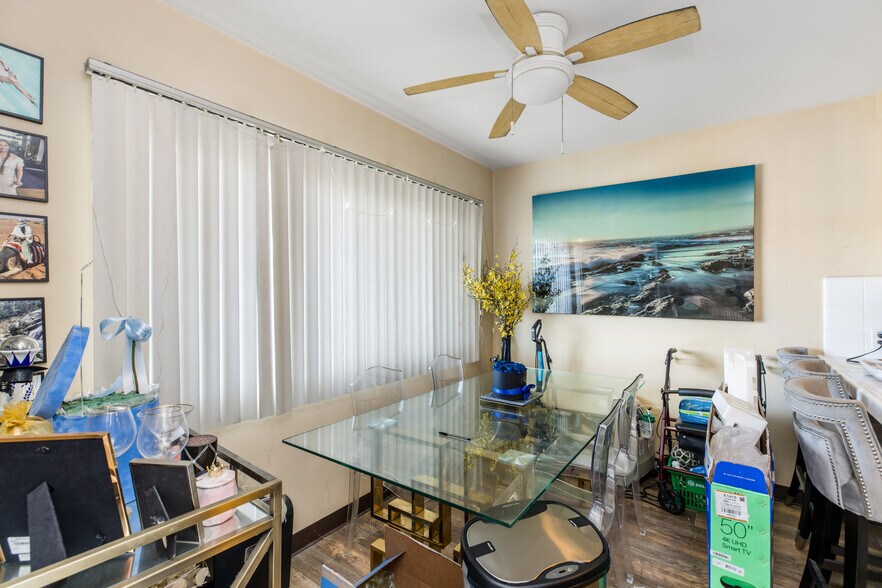 More Photos Of 1021 W 14th St, San Pedro Apartments For Sale