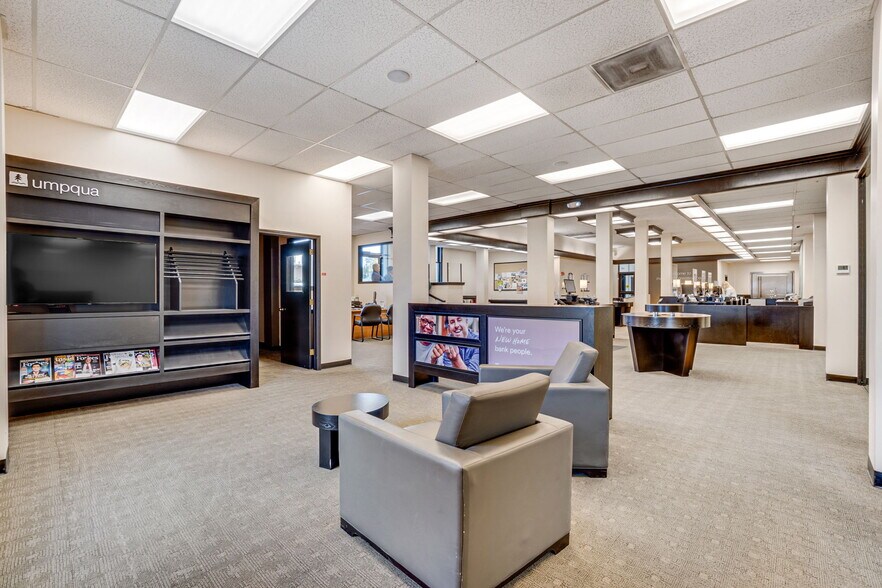 More Photos Of 701 5th St, Eureka Office Residential For Sale