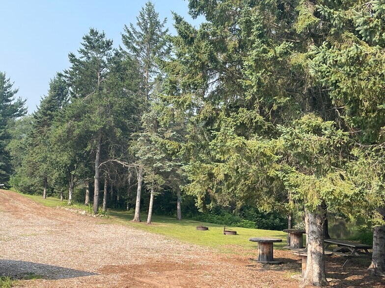 More Photos Of 15115 W Hospital Rd, Hayward Truck Terminal For Sale