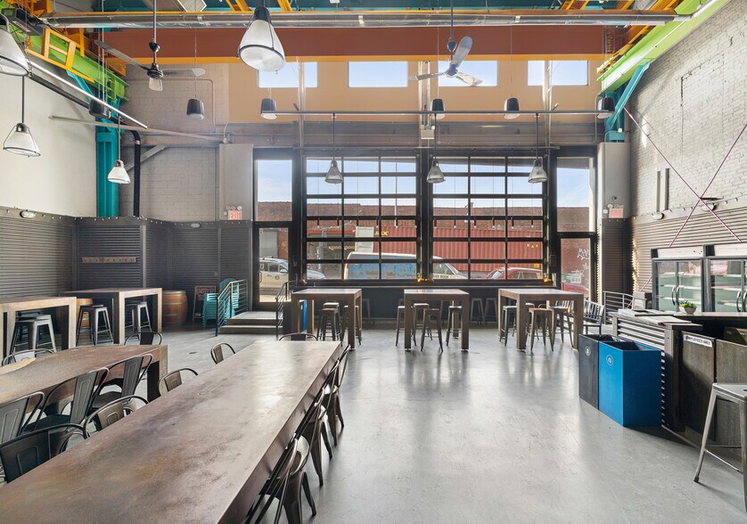More Photos Of 215 47th St, Brooklyn Warehouse For Lease