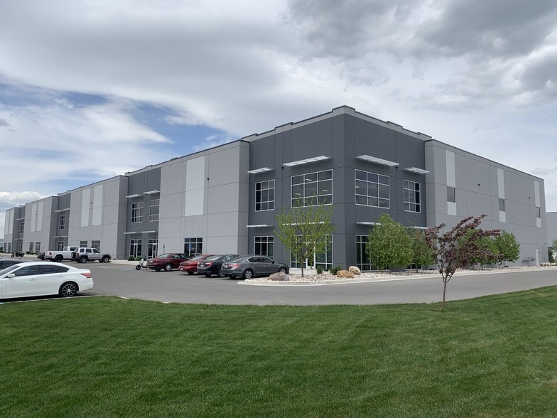 Primary Photo Of 350 West 3139 North, Hyde Park Industrial For Lease