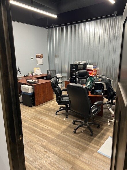 More Photos Of 214 12th St NW, West Fargo Warehouse For Lease