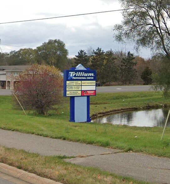 More Photos Of 5555 Gull Rd, Kalamazoo Medical For Lease