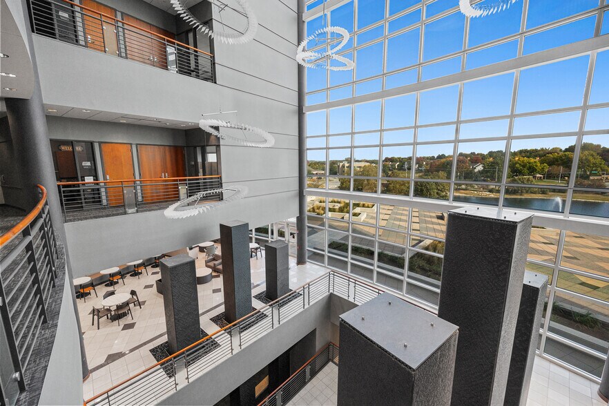 More Photos Of 7001 Westown Pky, West Des Moines Office For Lease