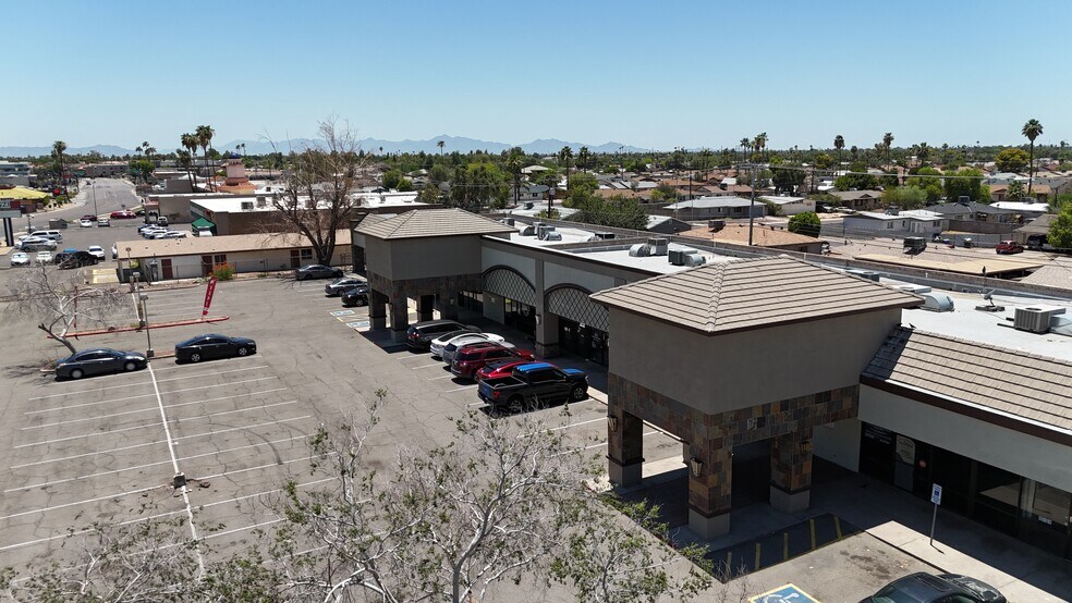 More Photos Of N 12426-12452 Dr, Phoenix General Retail For Sale