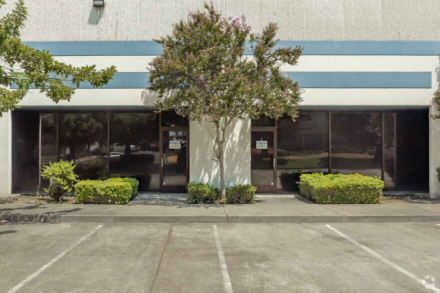 More Photos Of 201 Harris Ave, Sacramento Warehouse For Sale