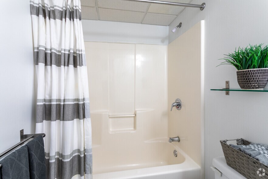 More Photos Of 3945 Chestnut St, Philadelphia Apartments For Lease