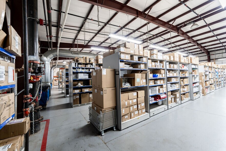 More Photos Of 149 Piper Ln, Georgetown Industrial For Lease