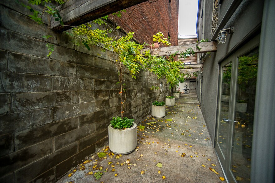 More Photos Of 225 Ferry St, Easton Office Residential For Lease