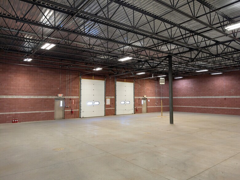 More Photos Of 34 Locke Rd, Concord Warehouse For Lease