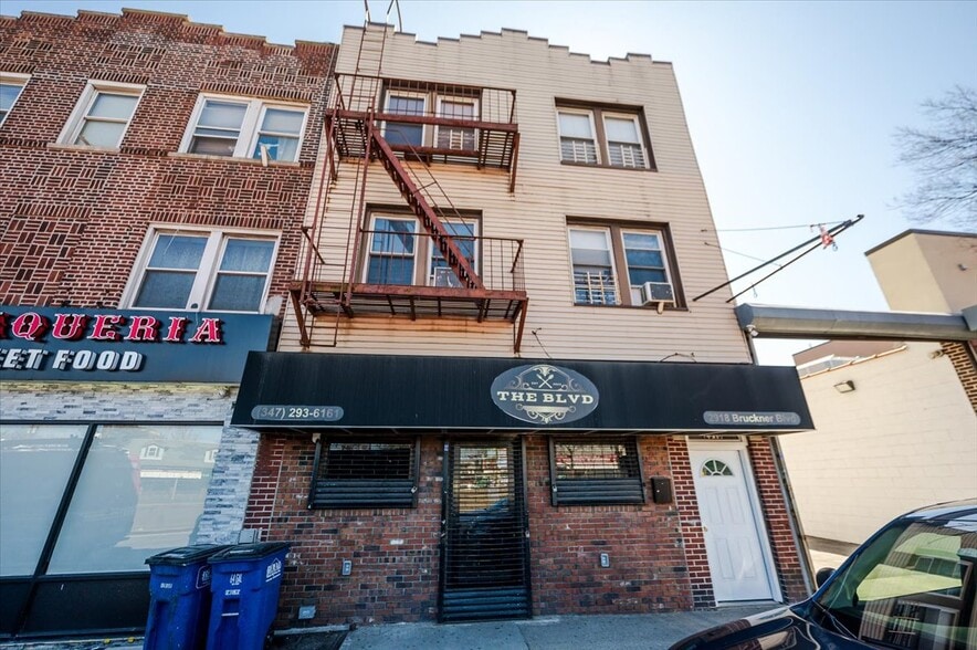 Primary Photo Of 2918 Bruckner Blvd, Bronx Bar For Sale