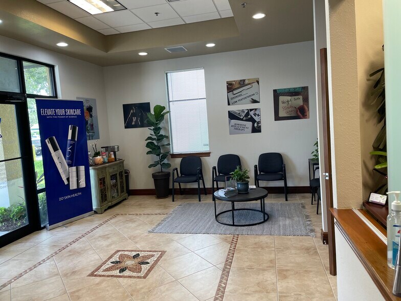 More Photos Of 14090 Metropolis Ave, Fort Myers Medical For Lease