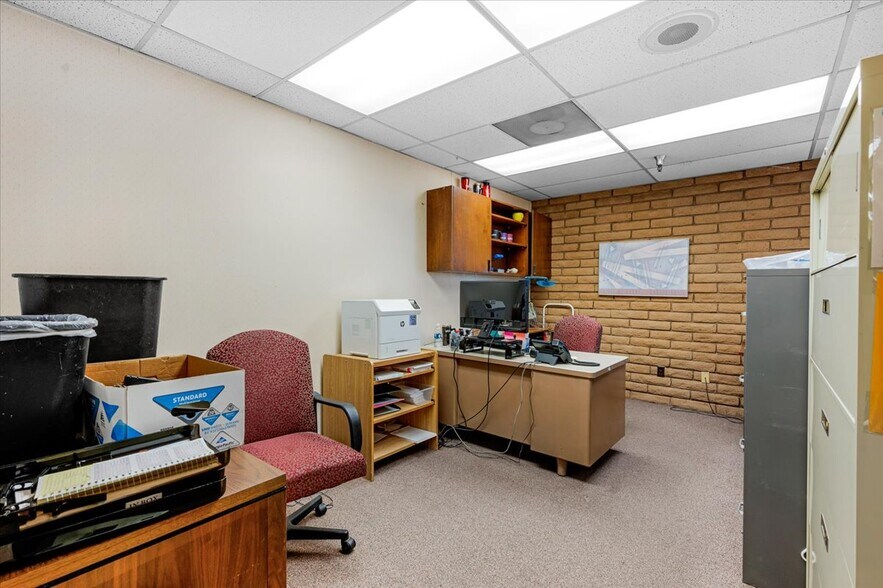 More Photos Of 1257 G St, Fresno Light Distribution For Sale