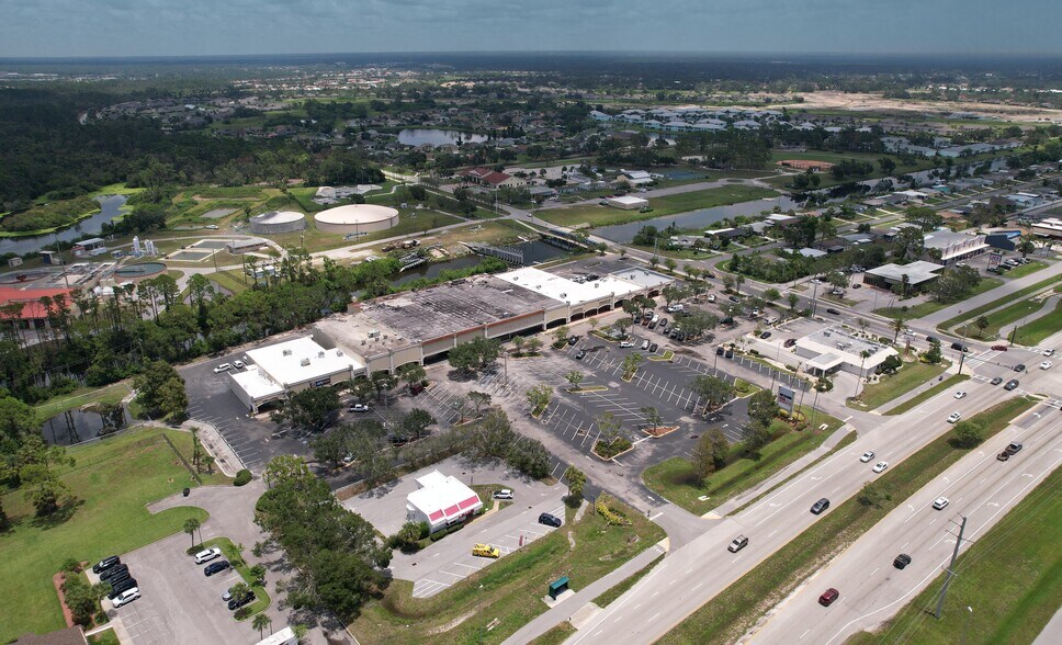 More Photos Of 14251-14295 Tamiami Trl, North Port General Retail For Lease