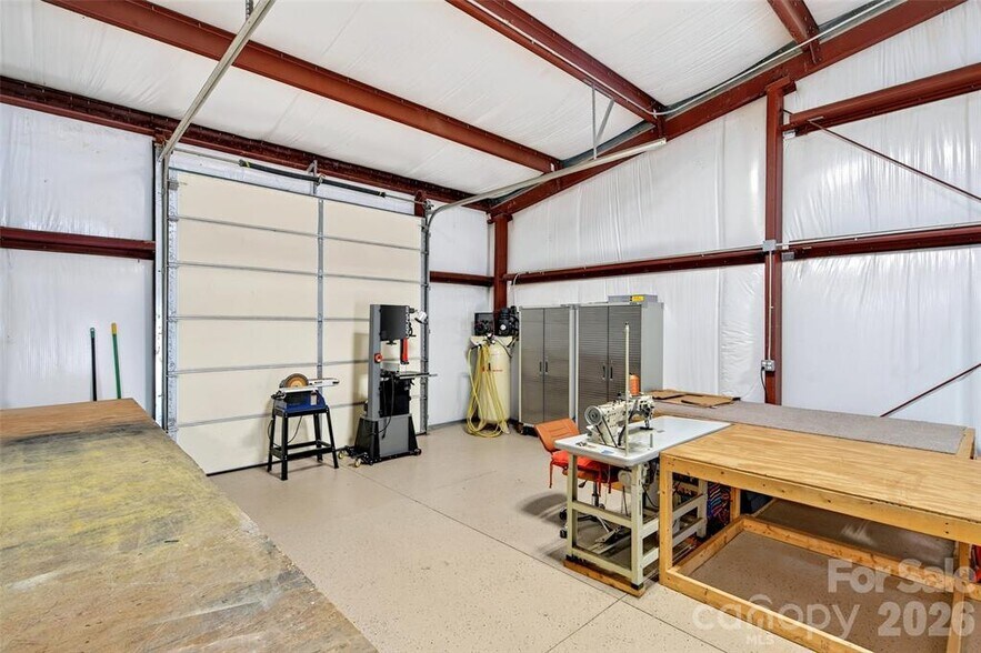 More Photos Of 533 Catawba River Rd, Old Fort Flex For Sale