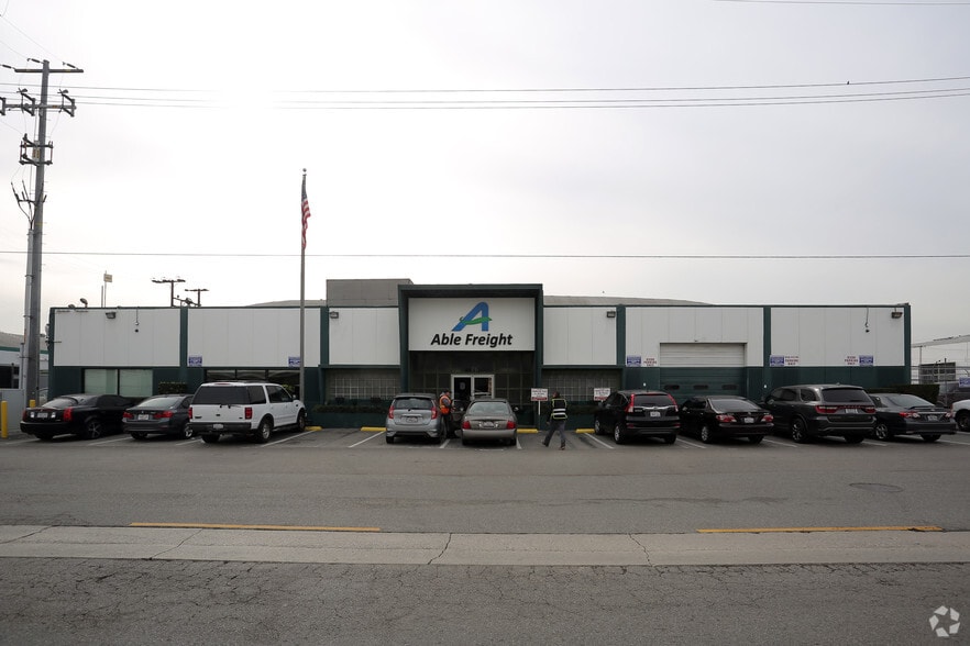 More Photos Of 5340 W 104th St, Los Angeles Refrigeration Cold Storage For Lease