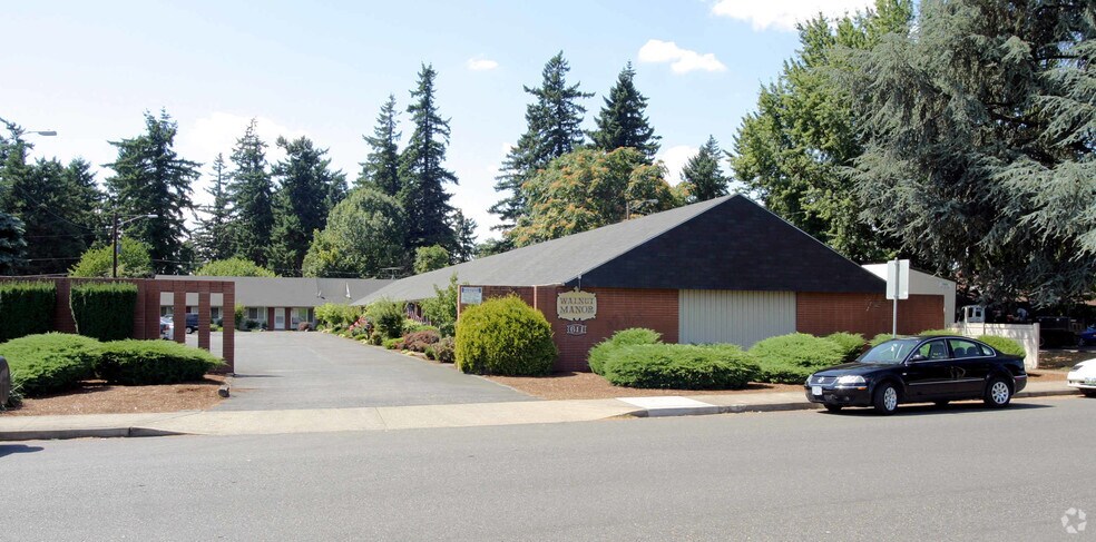 More Photos Of 611 SE 139th Ave, Portland Apartments For Sale