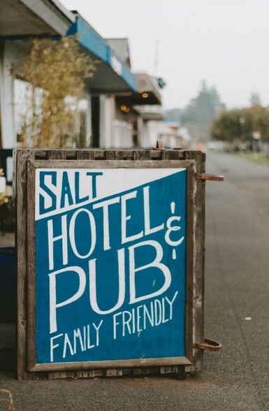 More Photos Of 147 Howerton Ave, Ilwaco Hotel For Sale