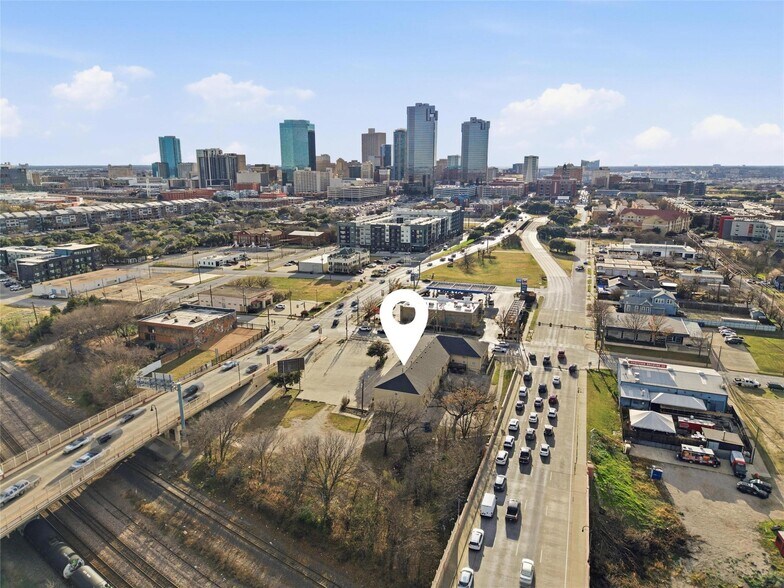 Primary Photo Of 1301 E Weatherford St, Fort Worth Showroom For Sale