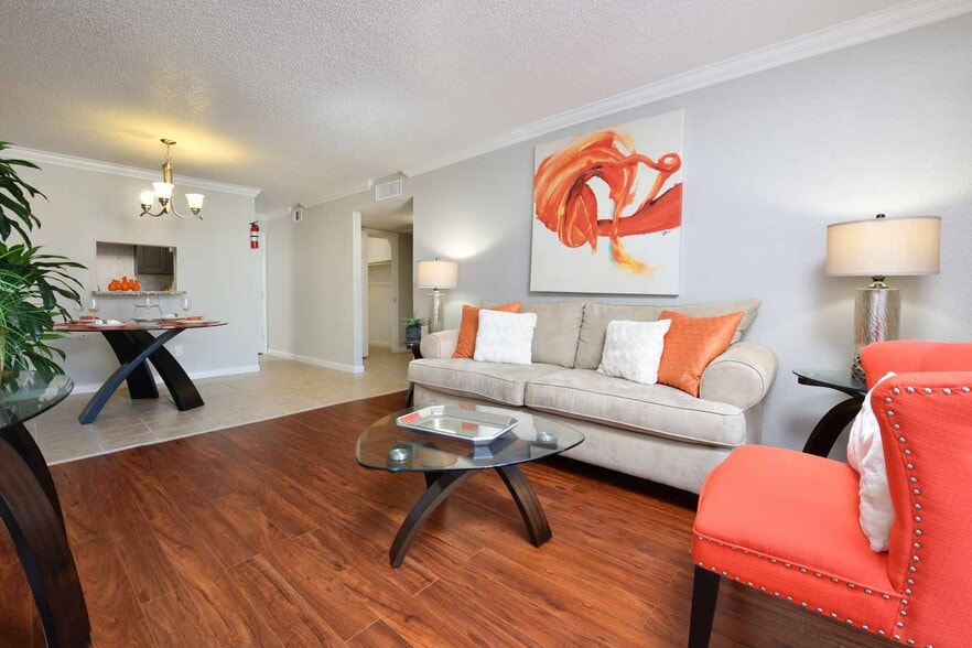 More Photos Of 621 S Richey St, Pasadena Apartments For Sale