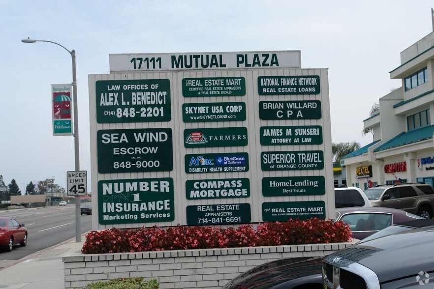 More Photos Of 17111 Beach Blvd, Huntington Beach Office For Lease