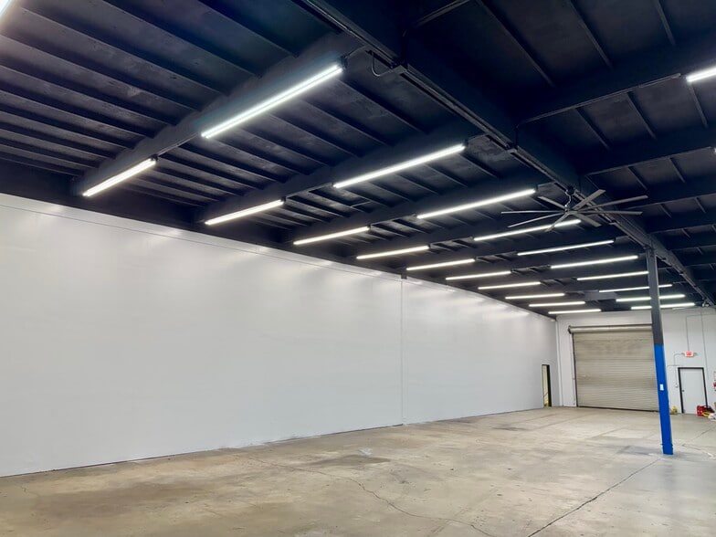 More Photos Of 14000 Rosecrans Ave, Santa Fe Springs Warehouse For Lease