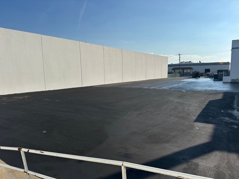 More Photos Of 1136-1150 S Vail Ave, Montebello Industrial For Sale