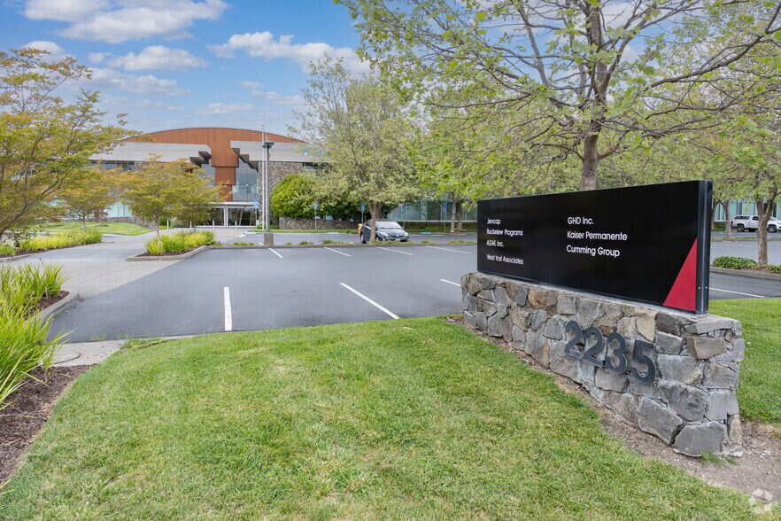 More Photos Of 2235 Mercury Way, Santa Rosa Medical For Lease