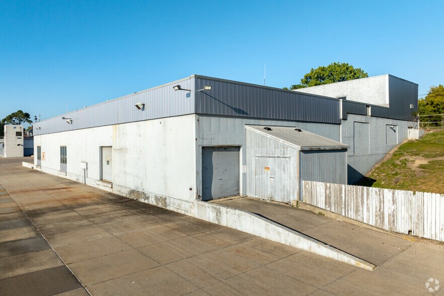 More Photos Of , Port Huron Industrial For Sale