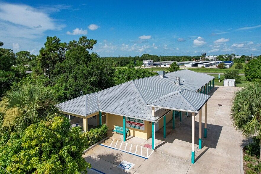 More Photos Of 422 Martin Rd SE, Palm Bay Daycare Center For Sale
