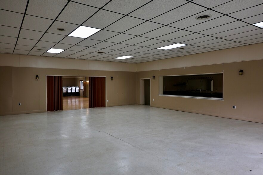 More Photos Of 145 Wedge Rd, Sandusky Specialty For Sale