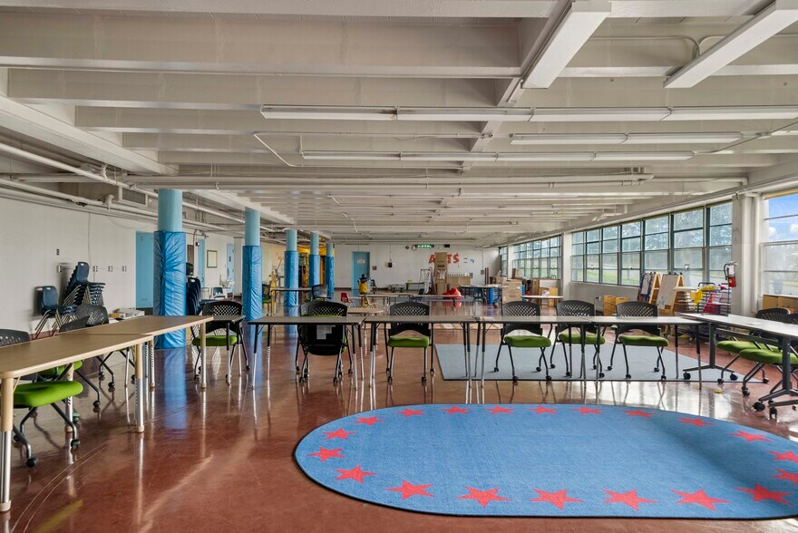 More Photos Of 3201 S D St, Tacoma Specialty For Sale