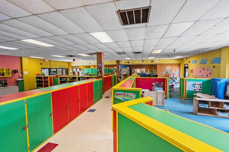 More Photos Of 5000 Tennyson Dr, Waco Daycare Center For Sale
