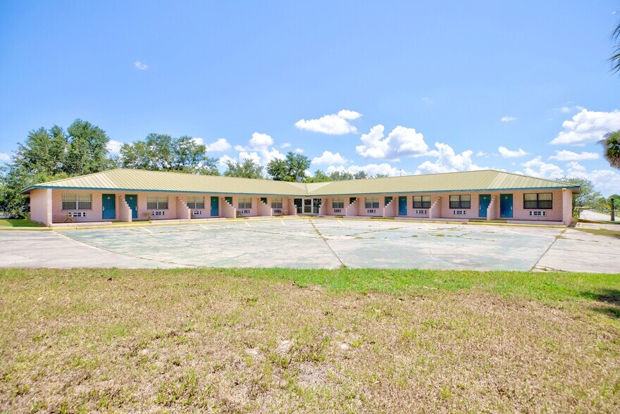 More Photos Of 1406 Us-27 Hwy, Sebring Hospitality For Sale