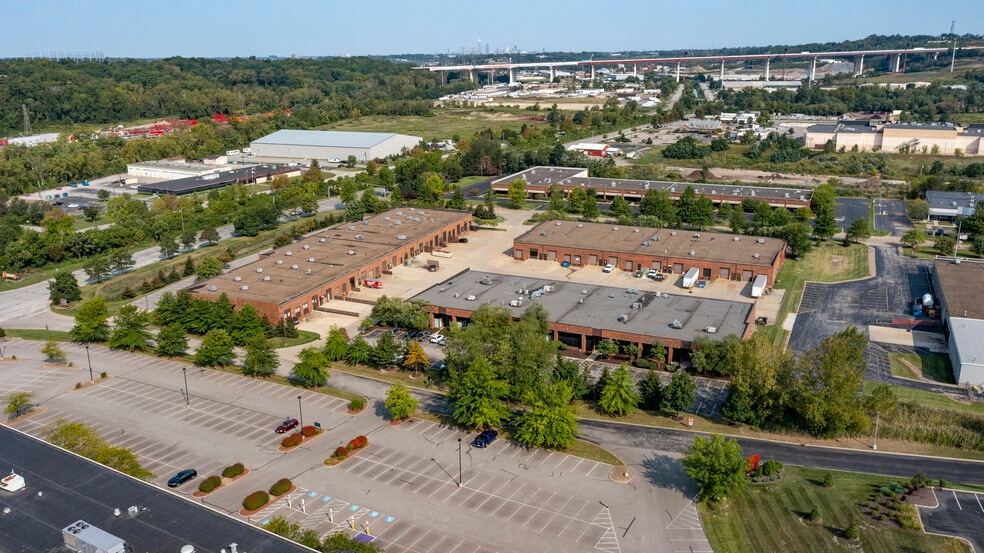 More Photos Of 8200 Sweet Valley Dr, Valley View Research And Development For Lease