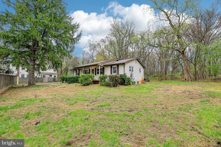 More Photos Of 1109 MD-3, Gambrills Office For Sale