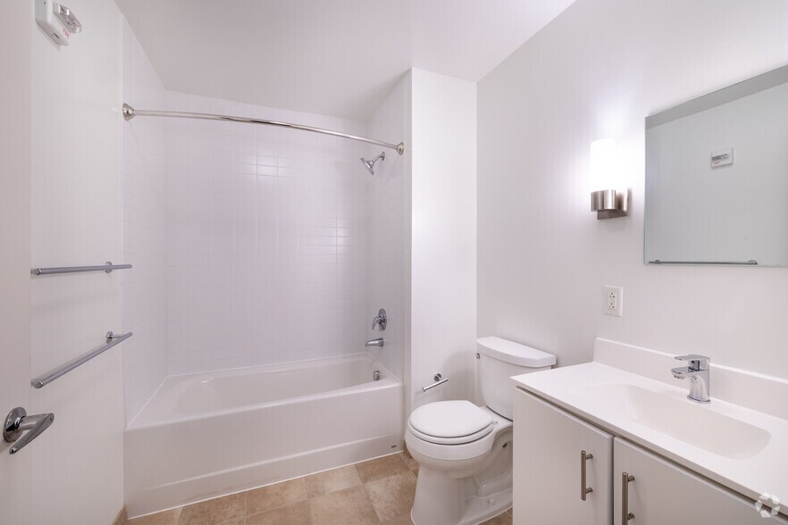 More Photos Of 225 Centre St, Boston Apartments For Lease