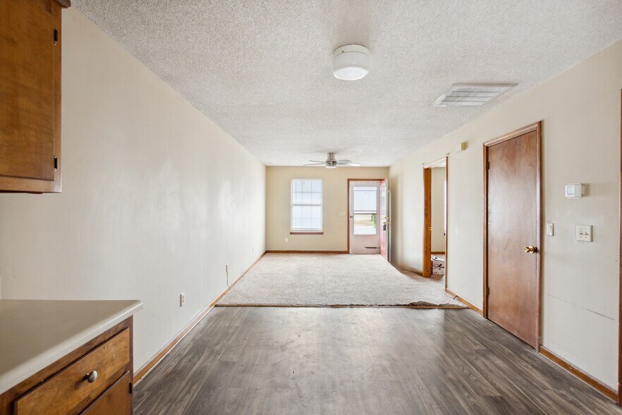 More Photos Of 124 Evergreen Trl, Cartersville Apartments For Sale