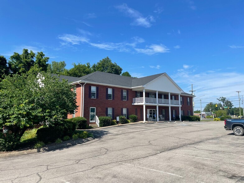 More Photos Of 2503 Wilma Rudolph Blvd, Clarksville Office For Lease