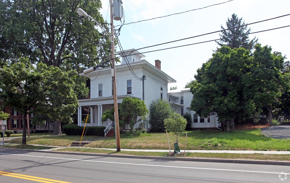 More Photos Of 167 Main St, Brockport Office Residential For Sale