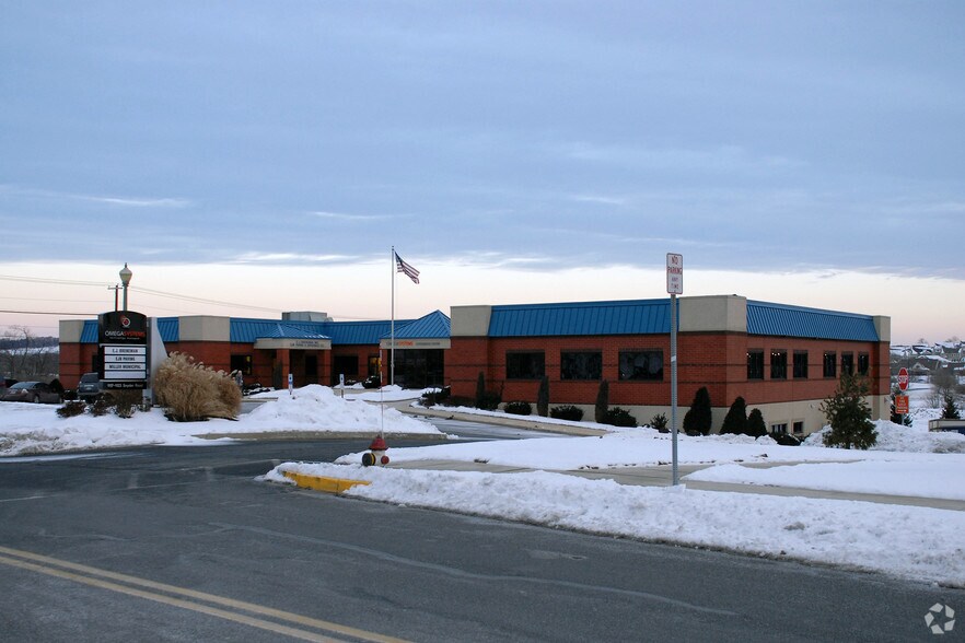 More Photos Of 1117-1123 Snyder Rd, West Lawn Medical For Lease