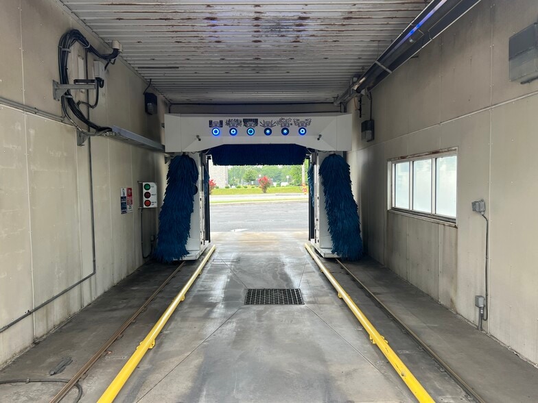 More Photos Of 10414 Sharpsburg Pike, Hagerstown Carwash For Sale