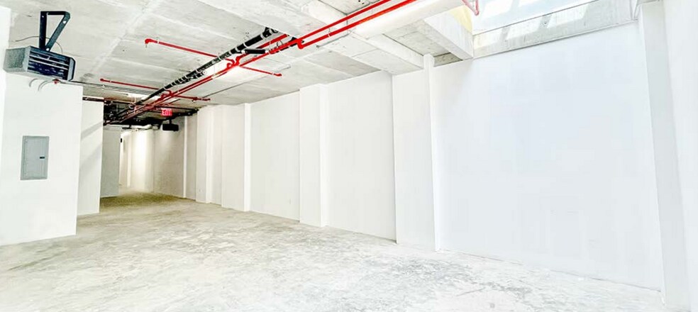 More Photos Of 14 Clinton St, New York Apartments For Lease