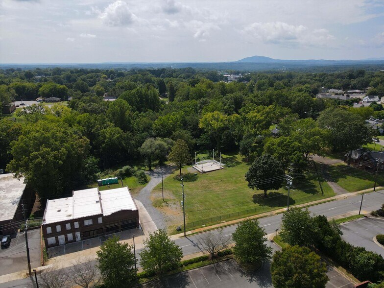 More Photos Of , Hickory Unknown For Sale