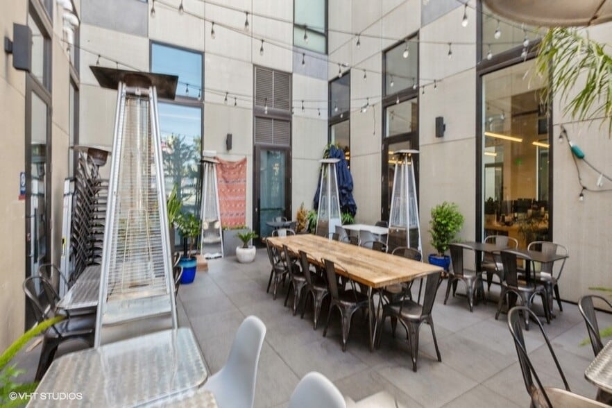 More Photos Of 420 S Van Ness Ave, San Francisco Apartments For Sale