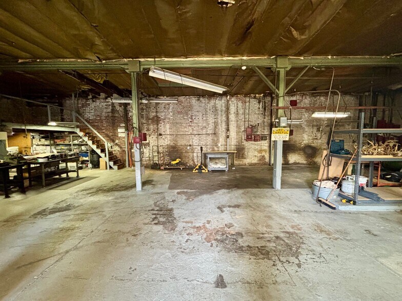 More Photos Of 4315 N 4th St, Philadelphia Warehouse For Sale