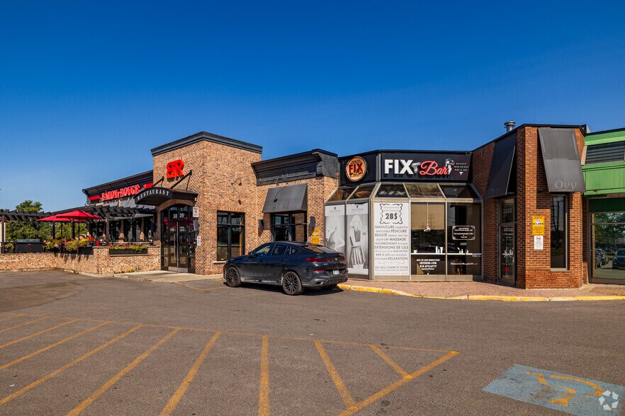 More Photos Of 3811-3839 Boul Saint-Jean, Dollard-des-Ormeaux Storefront For Lease